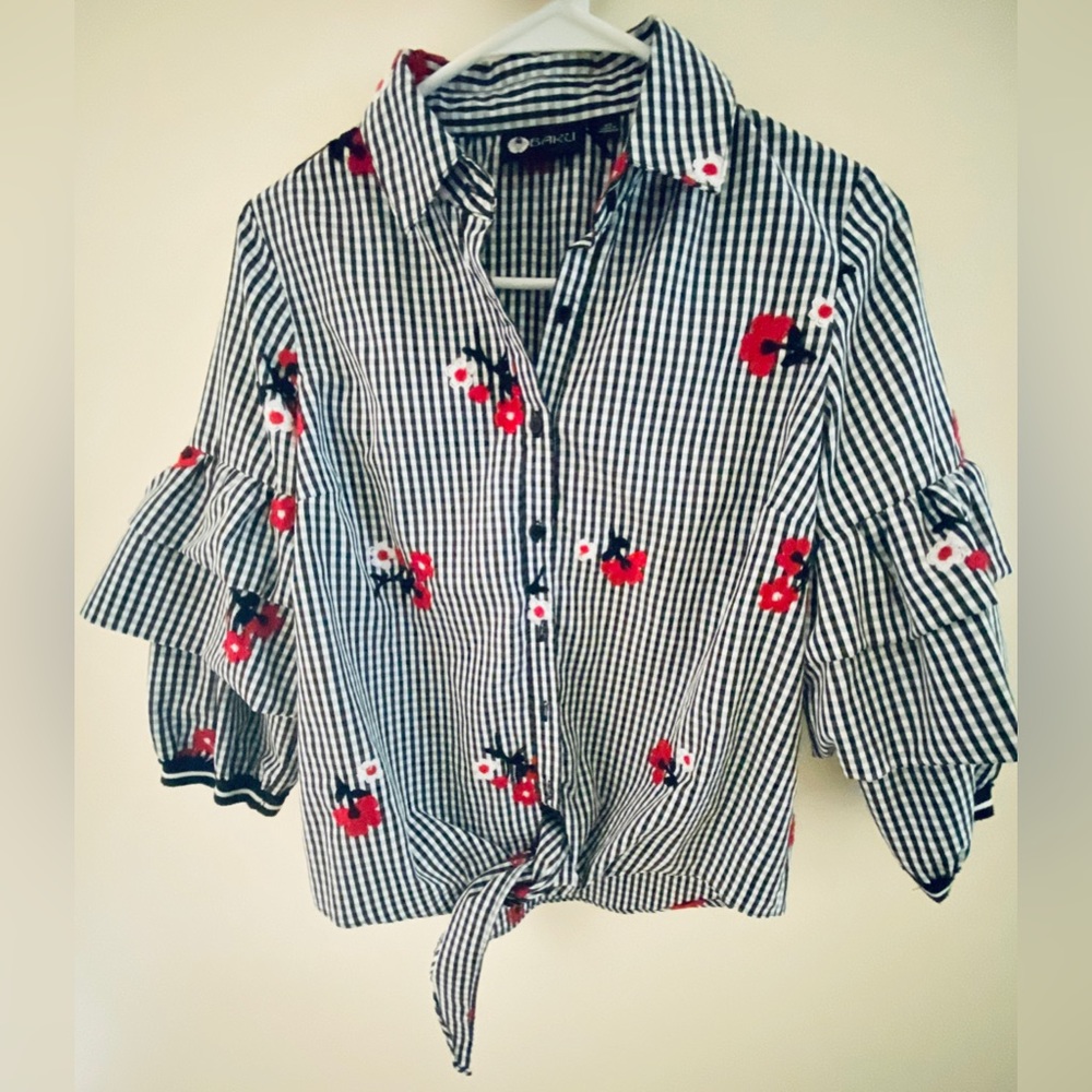 Baku cropped plaid embroidery floral Blouse ruffle Sleeves Chest 36"